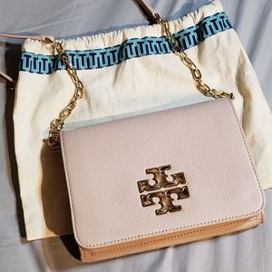 Tory Burch Britten Crossbody light oak